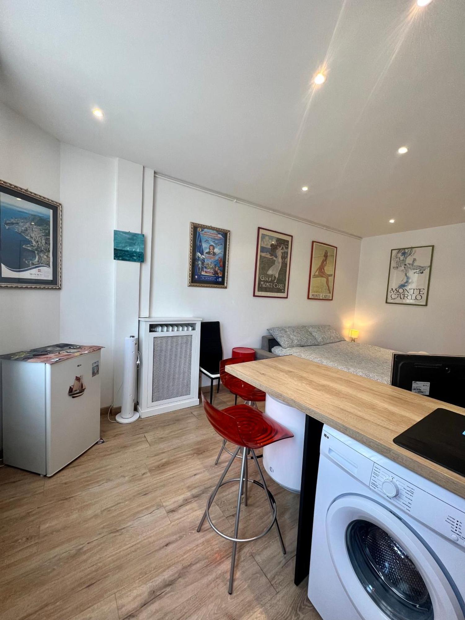 Charmant Studio Alle Porte Di Monte-Carlo Beausoleil Exteriör bild
